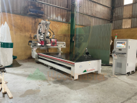MÁY PHAY CNC TRUNG TÂM + TRỤC CƯA XOAY 5 TRỤC 4073