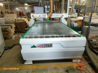 MÁY CNC ROUTER 1 ĐẦU RT1325V BÀN HÚT CHÂN KHÔNG 2528