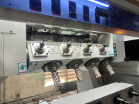 MÁY PHAY CNC 4 TRỤC 16 DAO KẸP XOAY 360 ĐỘ GIA CÔNG CHÂN BÀN GHẾ 4052