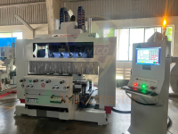 MÁY PHAY CNC 4 TRỤC 16 DAO KẸP XOAY 360 ĐỘ GIA CÔNG CHÂN BÀN GHẾ 4050