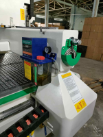 MÁY CNC ROUTER 1 ĐẦU RT1325V BÀN HÚT CHÂN KHÔNG 1085