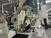 MÁY PHAY KHOAN CNC 2 PHƯƠNG 3 TRỤC THAY DAO TỰ ĐỘNG 4470