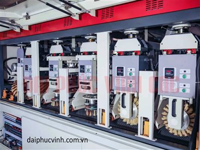 MÁY CHÀ NHÁM CHỔI THÙNG 8 TRỤC ( băng tải hút chân không ) 484