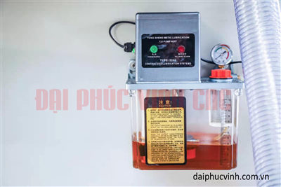 MÁY CHÀ NHÁM CHỔI THÙNG 8 TRỤC ( băng tải hút chân không ) 488