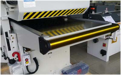 Dây chuyền sơn UV bóng cứng full ( Sơn , Sấy, Chà nhám , Băng tải ) 621