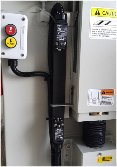 Dây chuyền sơn UV bóng cứng full ( Sơn , Sấy, Chà nhám , Băng tải ) 622