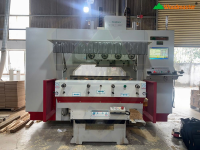 MÁY PHAY CNC 4 TRỤC 16 DAO KẸP XOAY 360 ĐỘ GIA CÔNG CHÂN BÀN GHẾ 6824