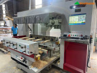 MÁY PHAY CNC 4 TRỤC 16 DAO KẸP XOAY 360 ĐỘ GIA CÔNG CHÂN BÀN GHẾ 6825