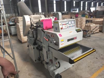 Dây chuyền sơn UV bóng cứng full ( Sơn , Sấy, Chà nhám , Băng tải ) 719