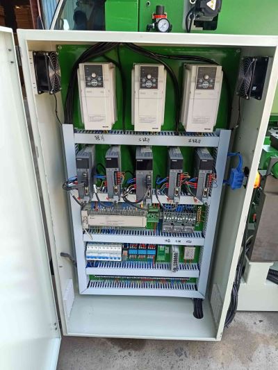 MÁY KHOAN PHAY RÃNH HỘC KÉO TỰ ĐỘNG WM-360C 801