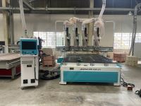 MÁY PHAY CNC ROUTER 4 ĐẦU ĐỘC LẬP THAY DAO TỰ ĐỘNG 4677